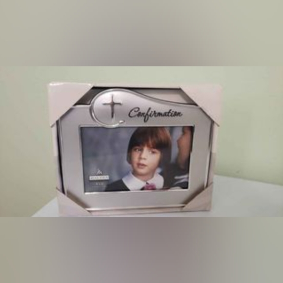 Malden 4x6 pictures frames. First communion and Confirmation - Picture 3 of 12